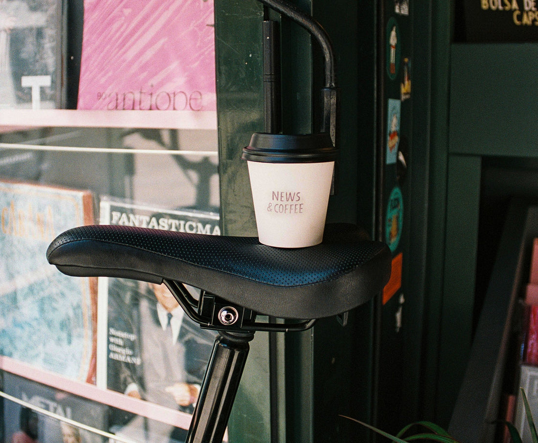 Exploring the City with Brompton: NEWS&COFFEE