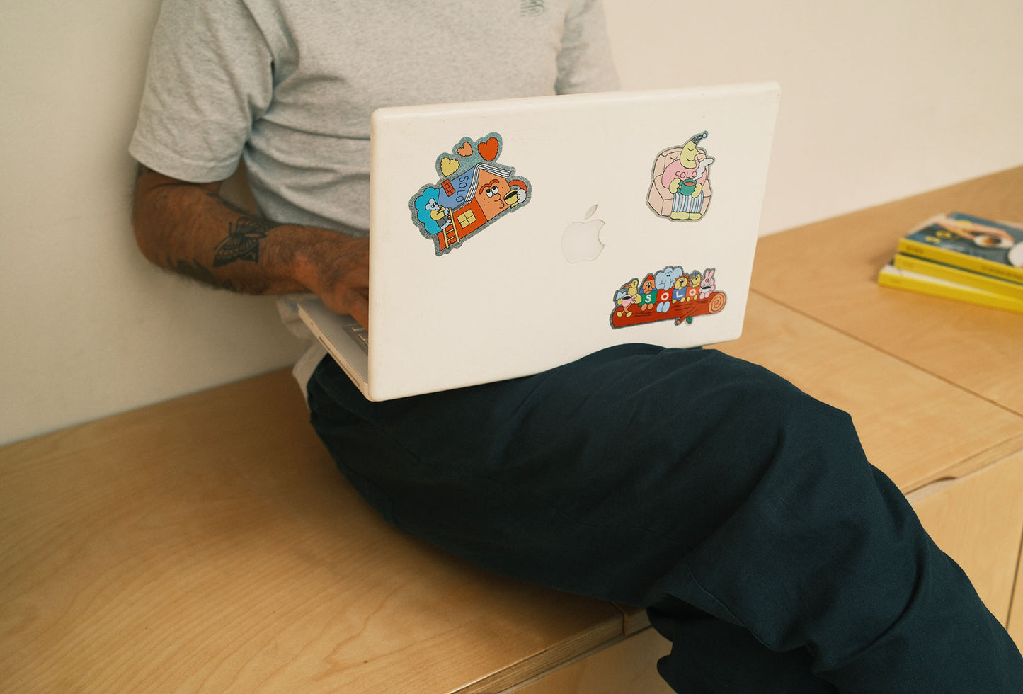 ERIKA HORIUCHI x SOLO STICKER PACK